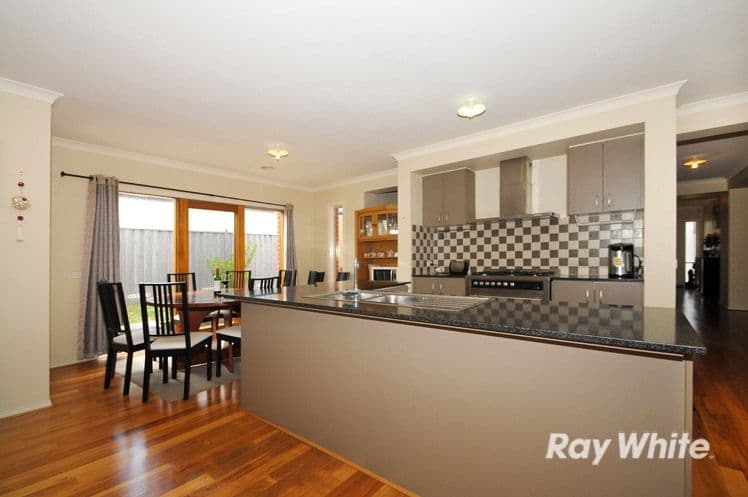 61 Melington Drive, LYNDHURST VIC 3975, Lyndhurst - Thumbnail 5