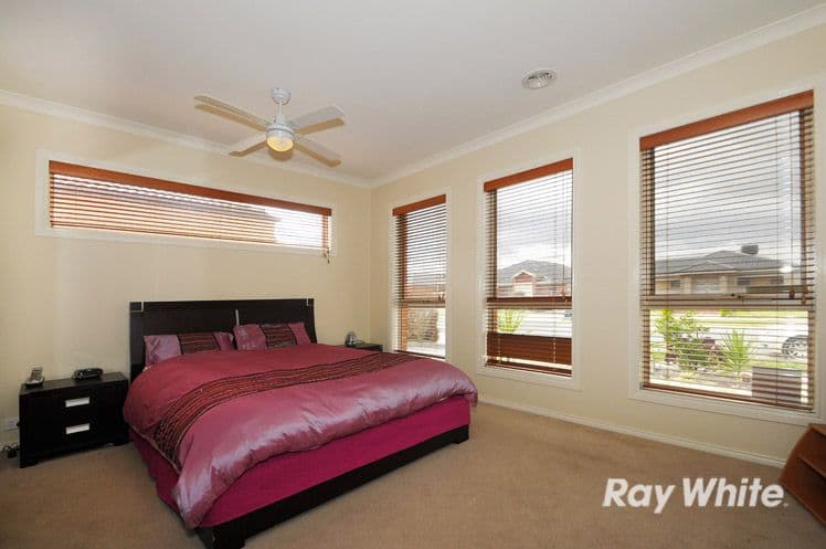 61 Melington Drive, LYNDHURST VIC 3975, Lyndhurst - Thumbnail 7