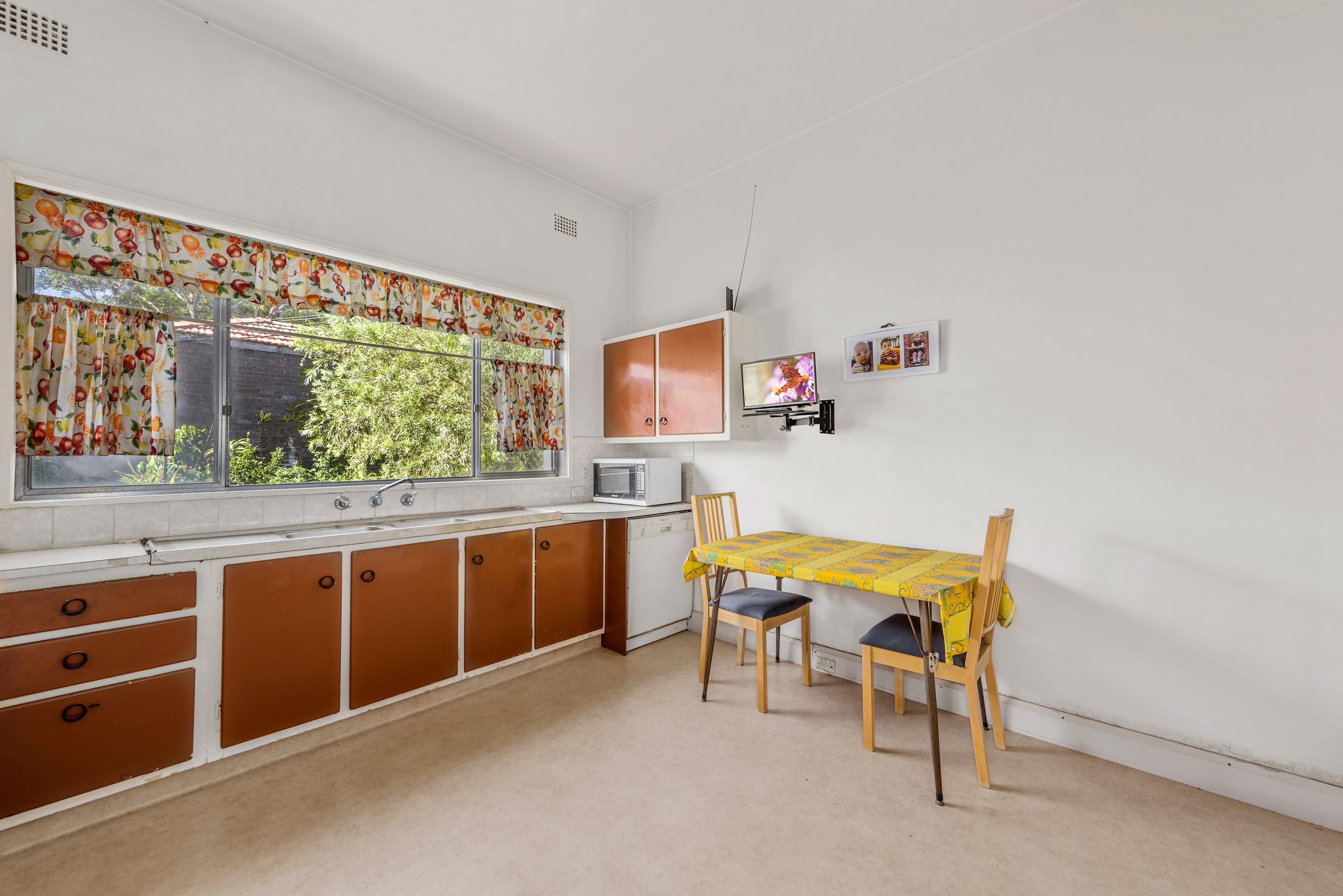 676 Old South Head Road, Rose Bay - Thumbnail 3