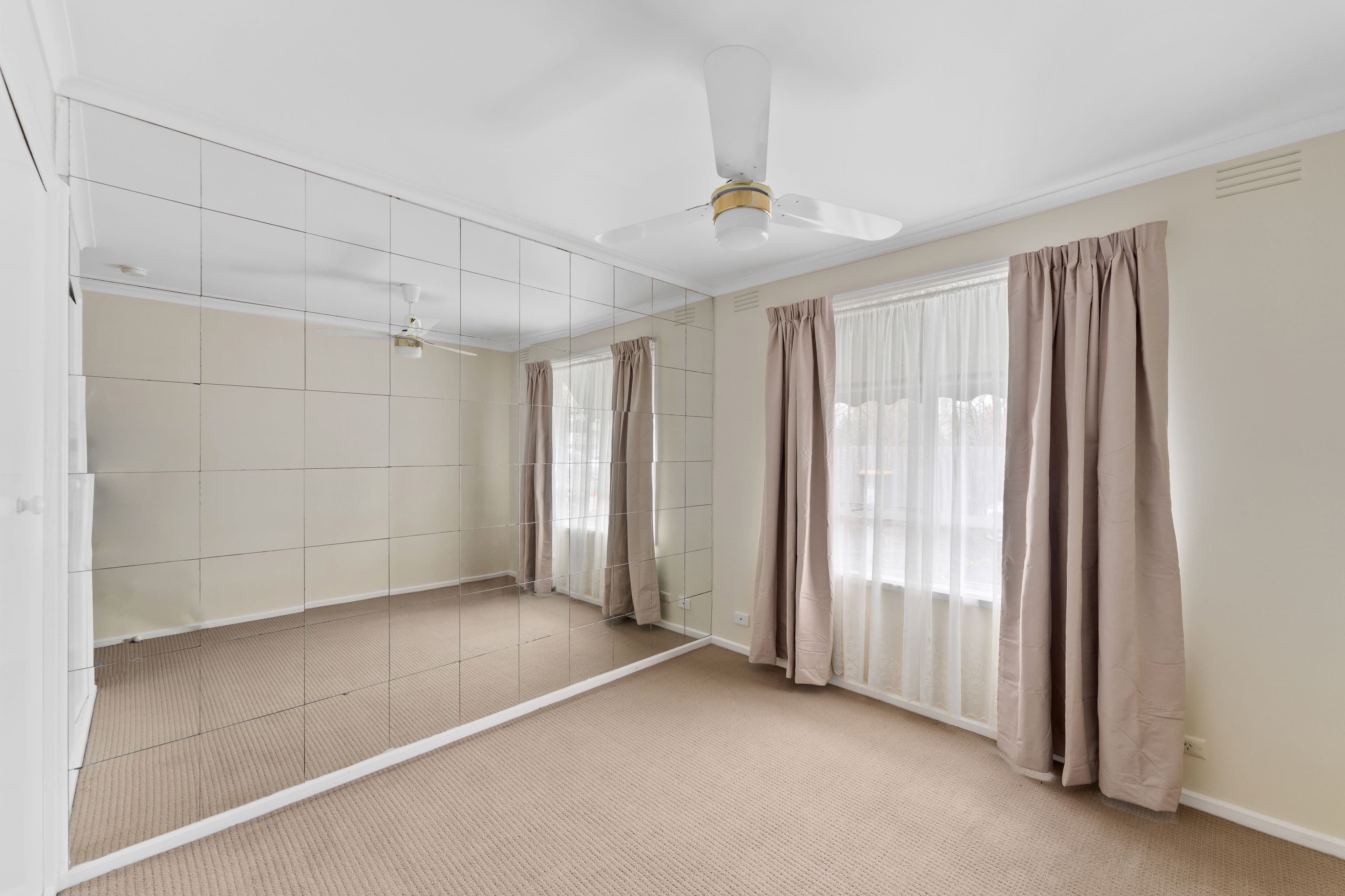5 Evans Street, Sunbury VIC 3429, Sunbury - Thumbnail 4