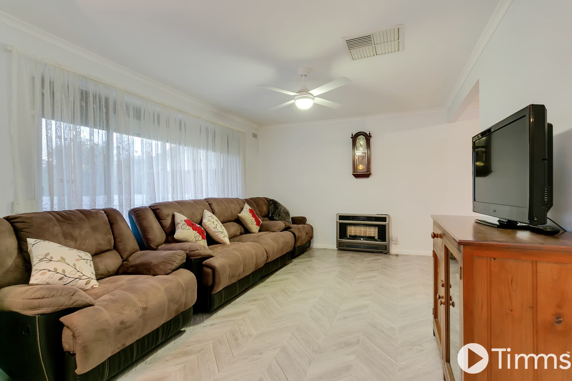 18 Beacon Crescent, Seaford - Thumbnail 3