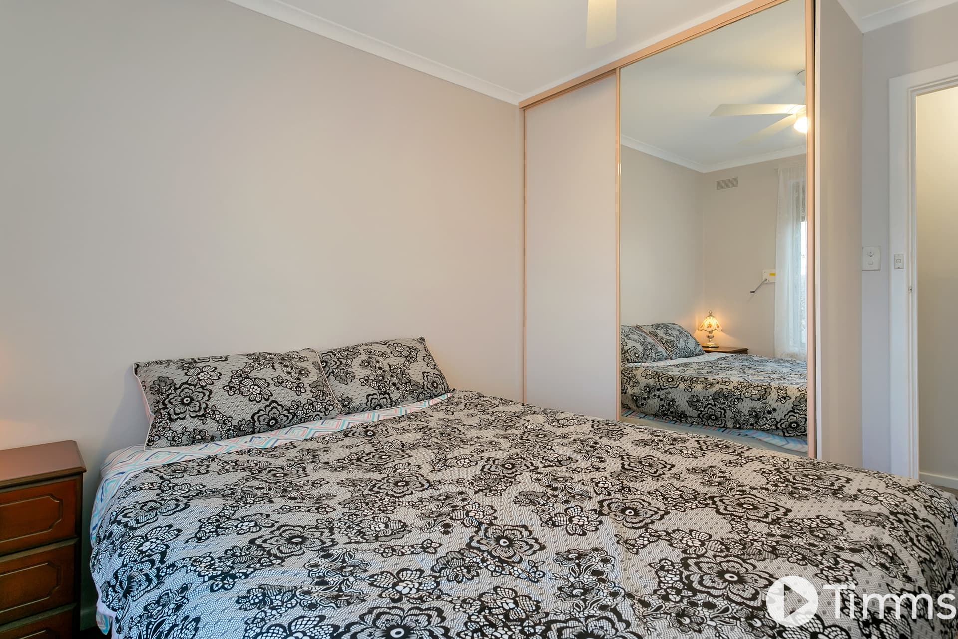 18 Beacon Crescent, Seaford - Thumbnail 8