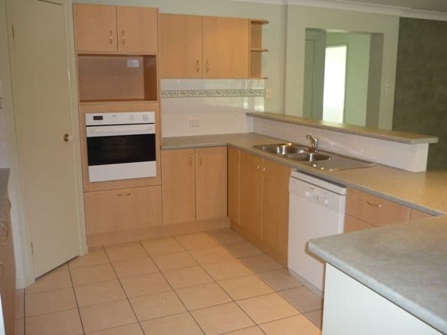 28-30 Birdwood Place, ELIMBAH QLD 4516, Elimbah - Thumbnail 7