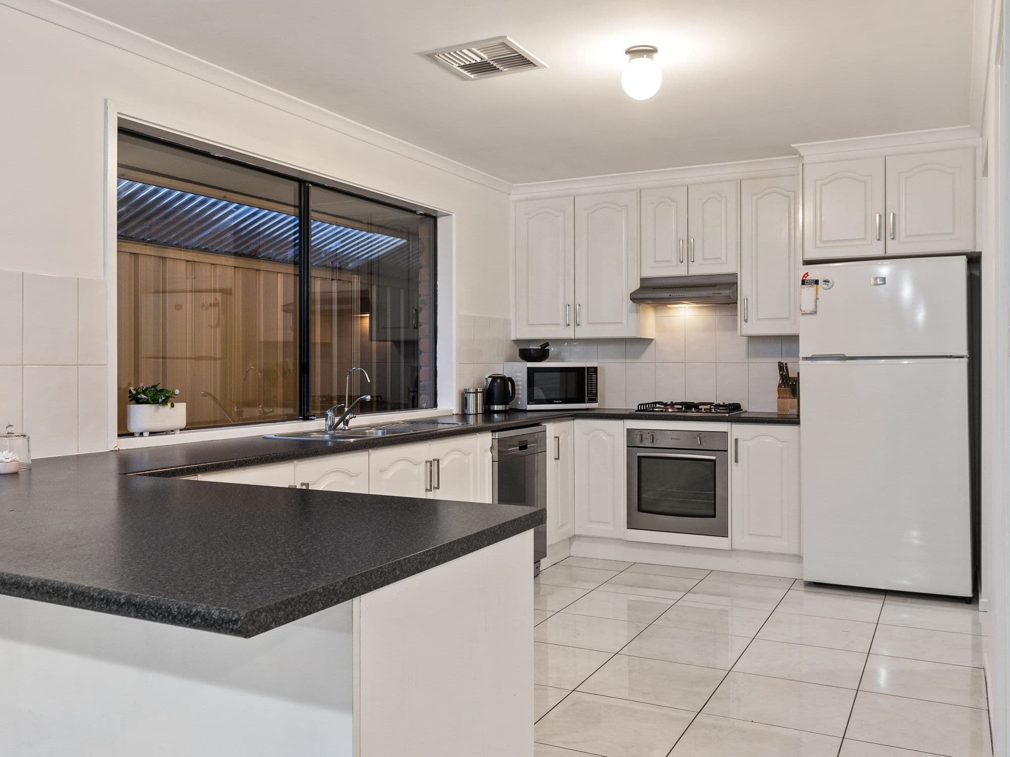 703 Grand Boulevard, Seaford Meadows SA 5169, Seaford Meadows - Thumbnail 2
