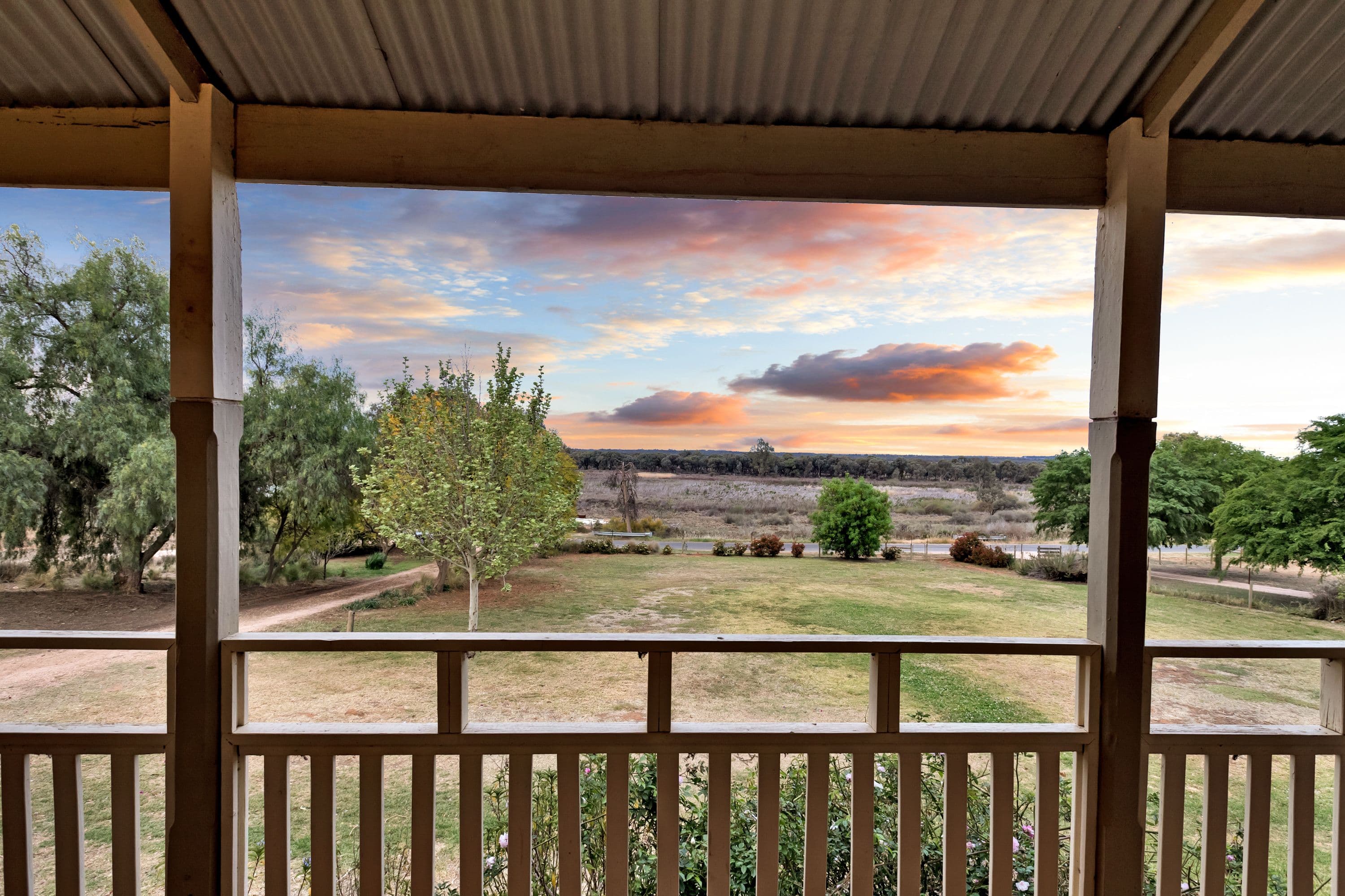 219 Woorlong Avenue, Red Cliffs VIC 3496, Red Cliffs - Thumbnail 3