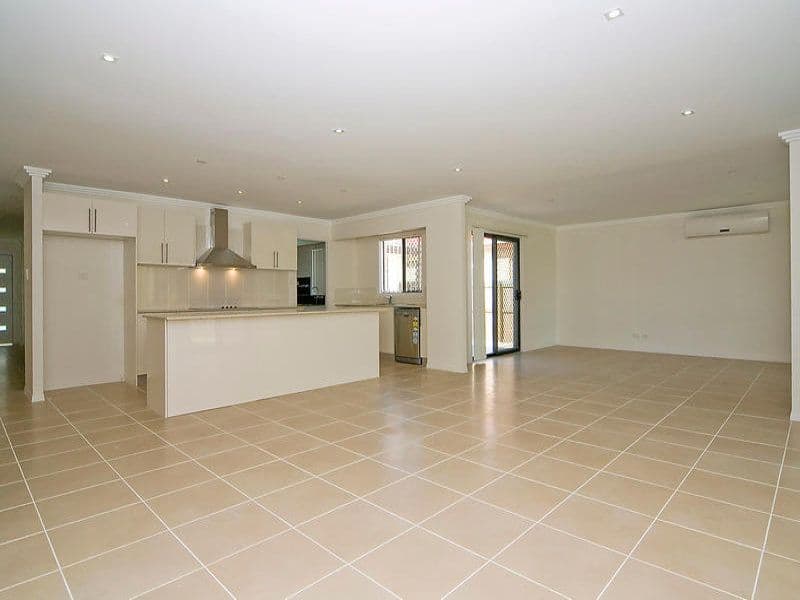 77 Bellevue Road, GOODNA QLD 4300, Goodna - Thumbnail 2