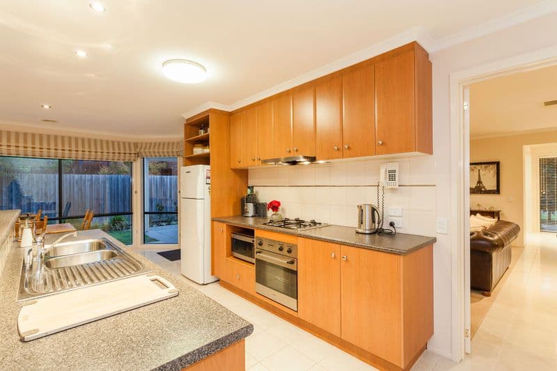 12 Mala Court, GROVEDALE VIC 3216, Grovedale - Thumbnail 3