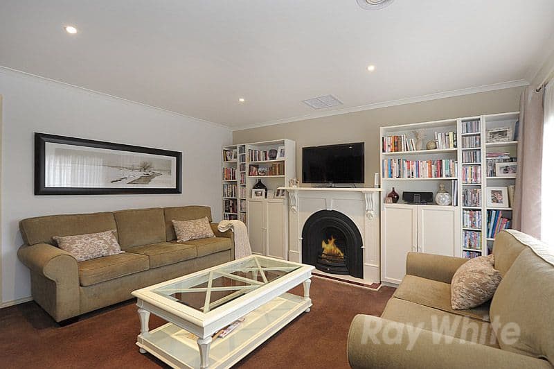 4 Austin Street, FERNTREE GULLY VIC 3156, Ferntree Gully - Thumbnail 2