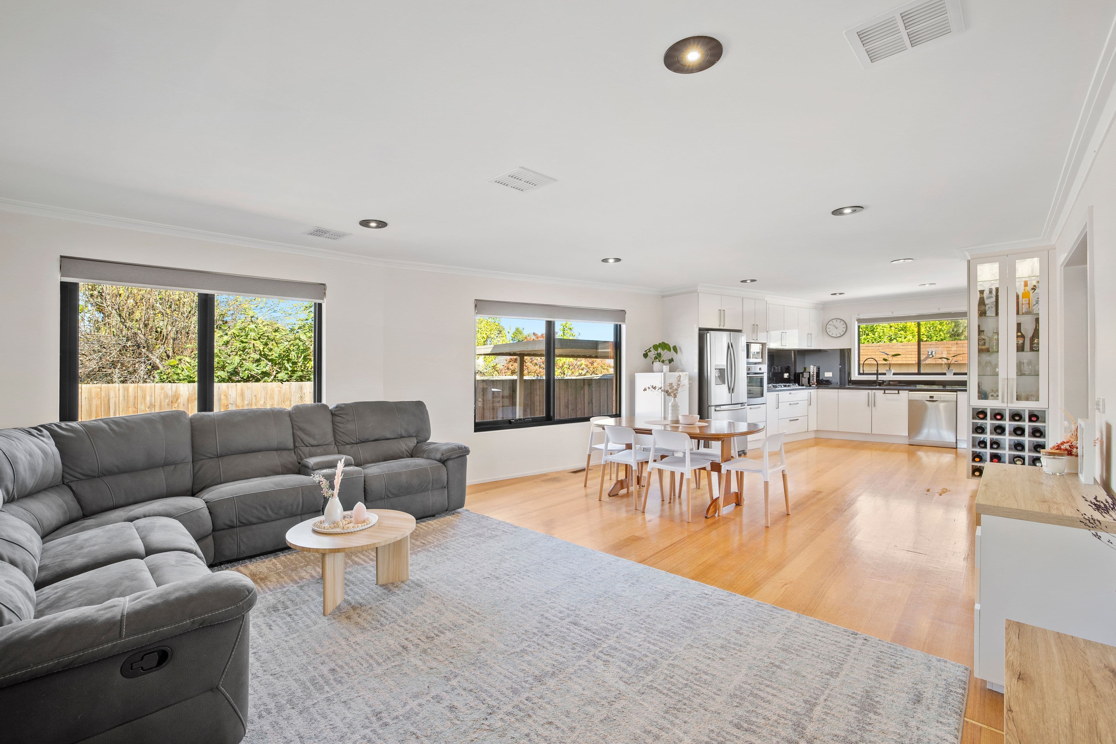53 Rickards Avenue, Knoxfield VIC 3180, Knoxfield - Thumbnail 4