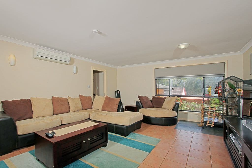 40 Brindalee Way, Hillside VIC 3037, Hillside - Thumbnail 2