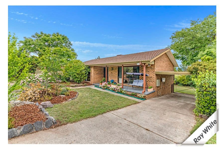 11 Willoughby Crescent, Gilmore ACT 2905, Gilmore - Image 1