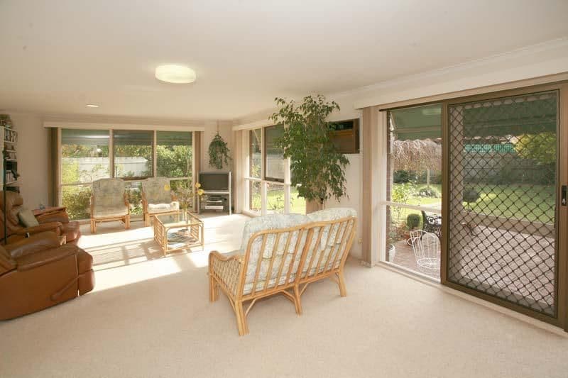 27 Browning Drive, GLEN WAVERLEY VIC 3150, Glen Waverley - Thumbnail 4