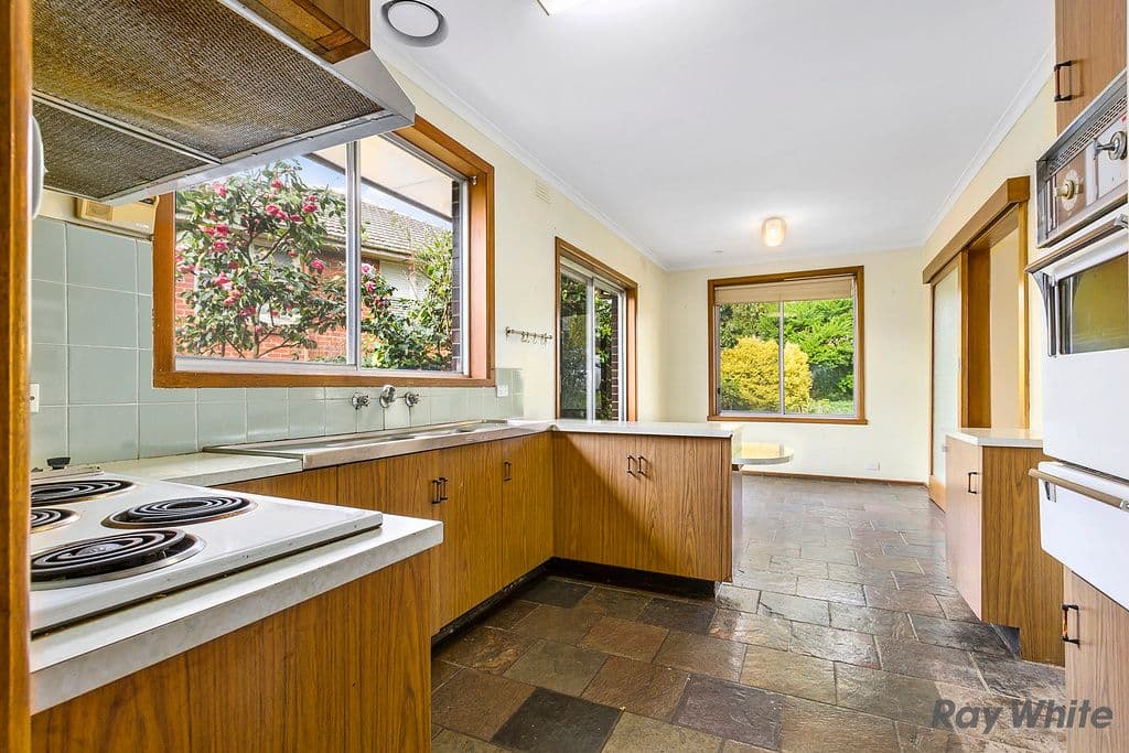 3 Alberta Avenue, Box Hill North VIC 3129, Box Hill North - Thumbnail 2