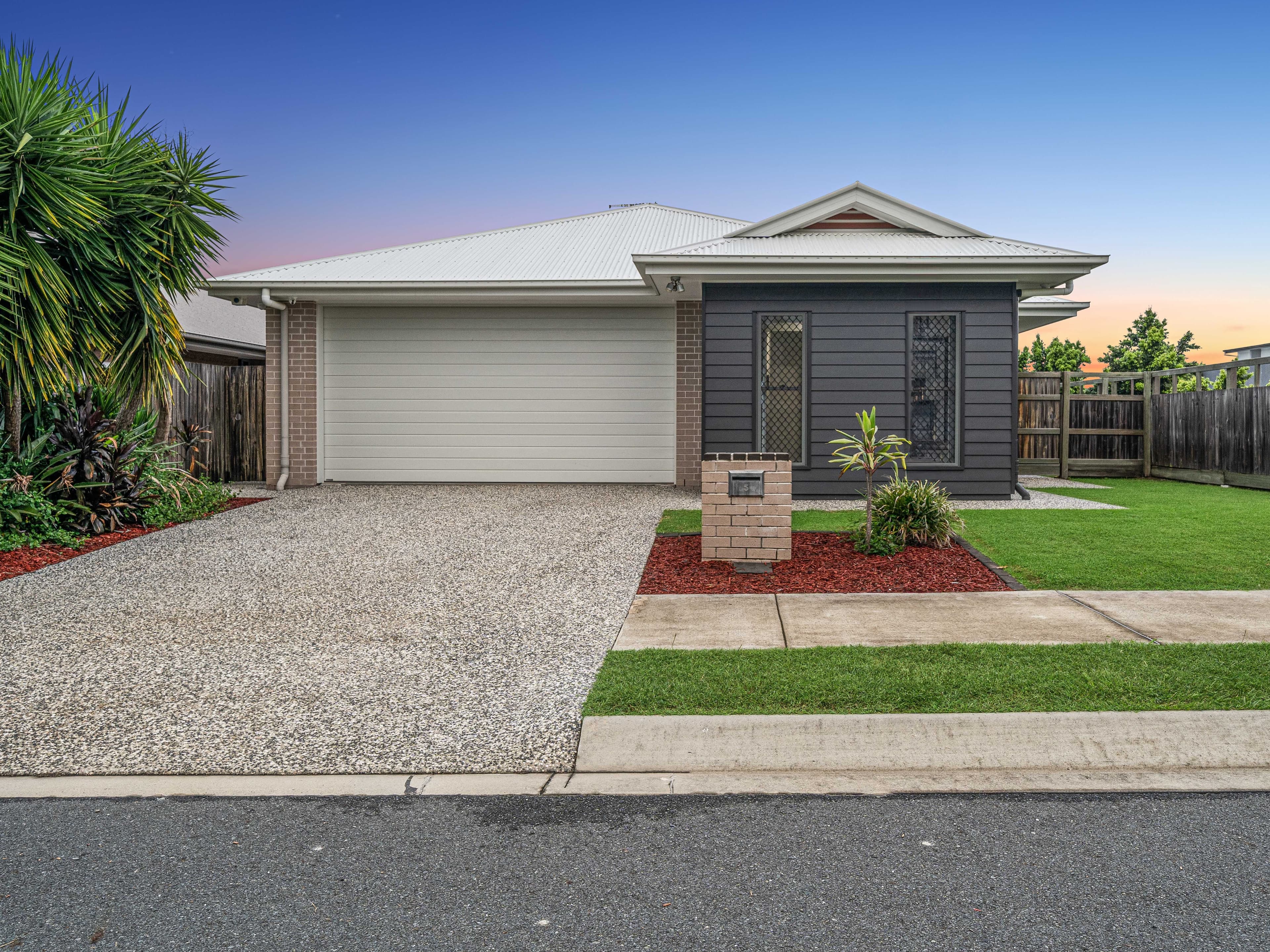 5 Celebration Way, South Ripley QLD 4306, South Ripley - Image 1