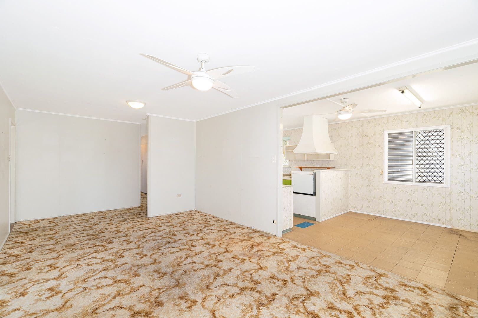 2 Landstead Street, Oxley QLD 4075, Oxley - Thumbnail 5
