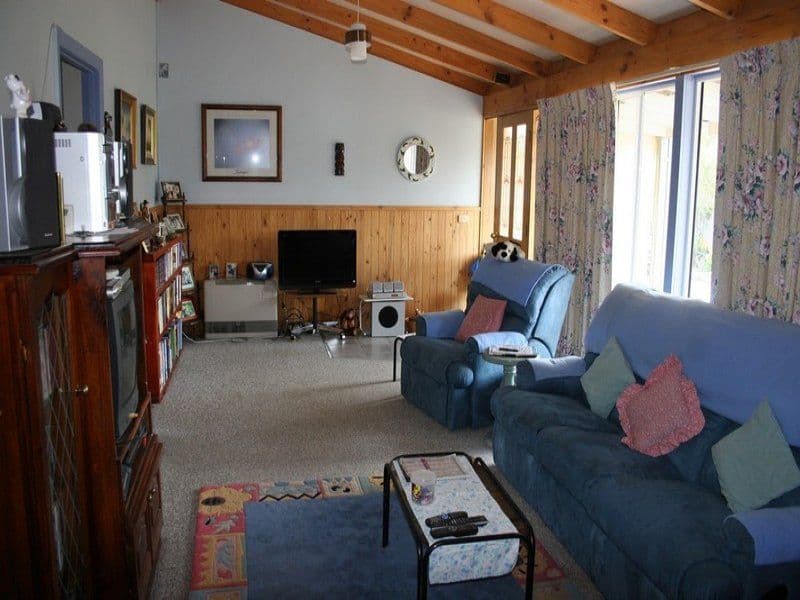 57 Francis Street, ROCHESTER VIC 3561, Rochester - Thumbnail 3