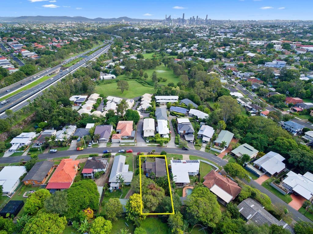 22 Oatland Crescent, Holland Park West QLD 4121, Holland Park West - Image 1