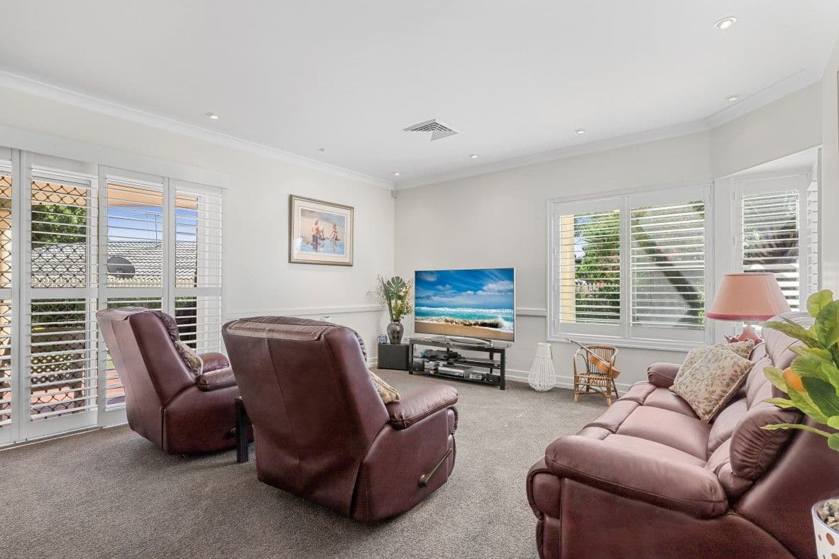66 Oxford Crescent, Bridgeman Downs QLD 4035, Bridgeman Downs - Thumbnail 5