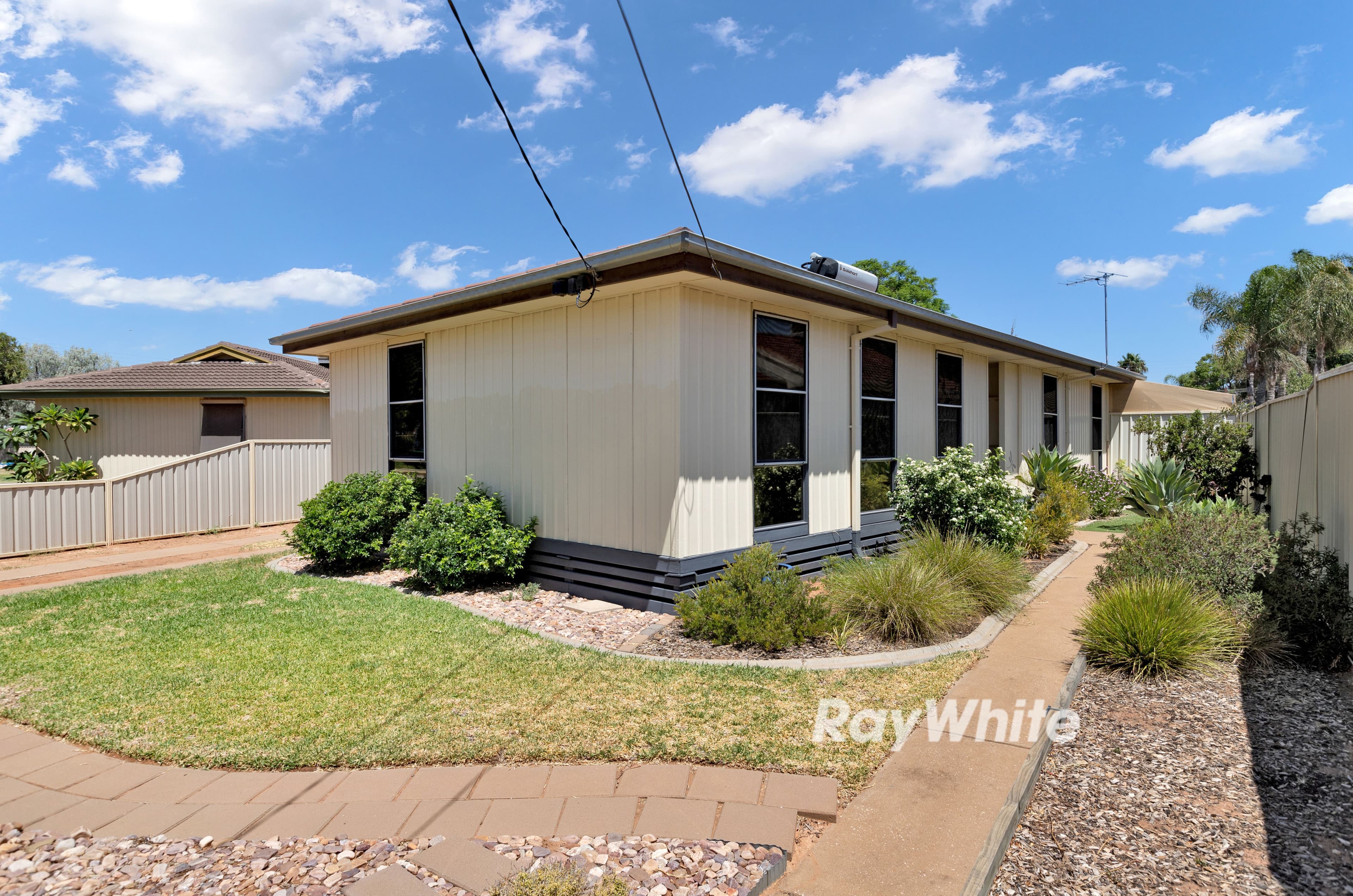 2 Ulmarra Place, Mildura VIC 3500, Mildura - Image 1