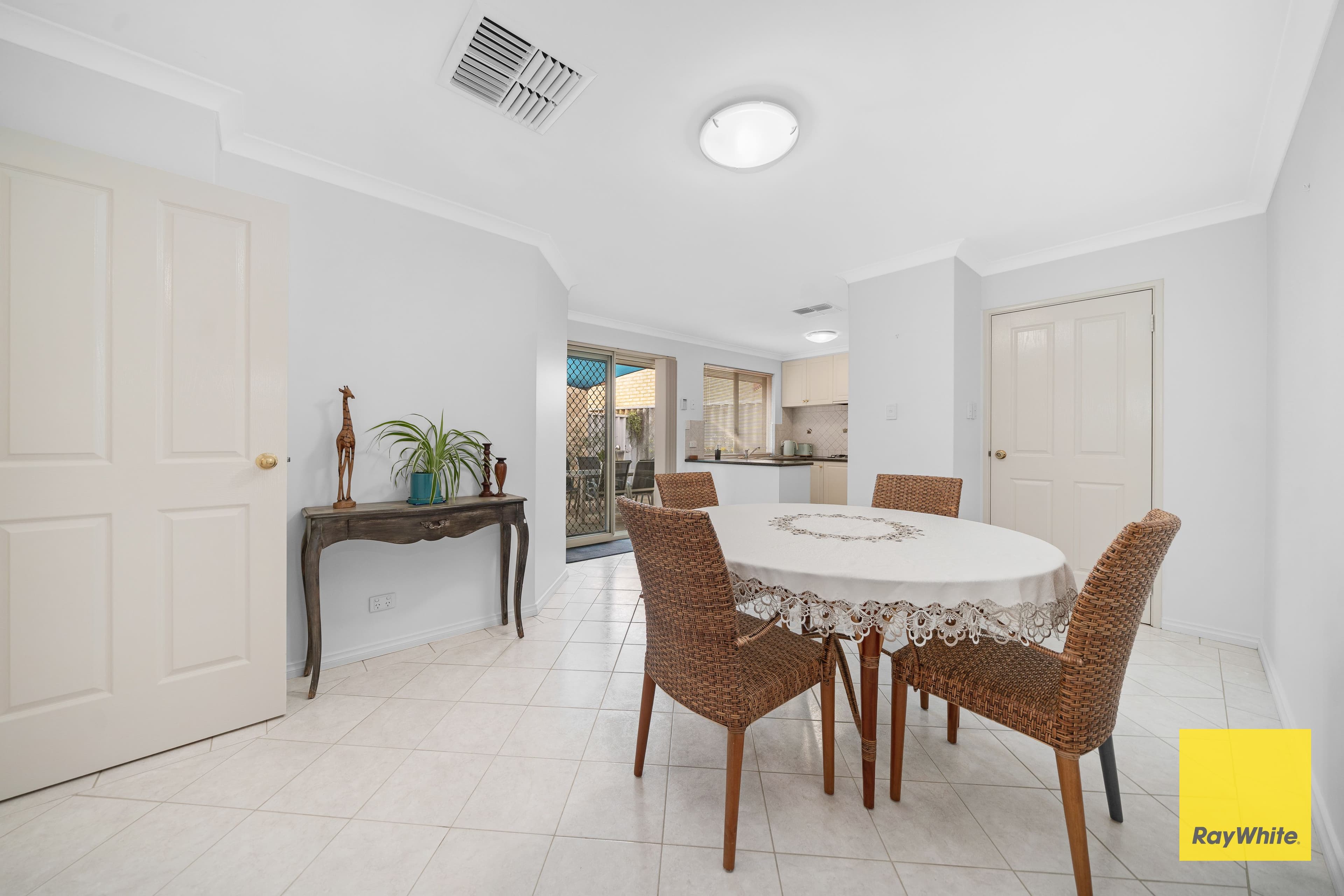 36 Newhaven Way, Nollamara WA 6061, Nollamara - Thumbnail 6