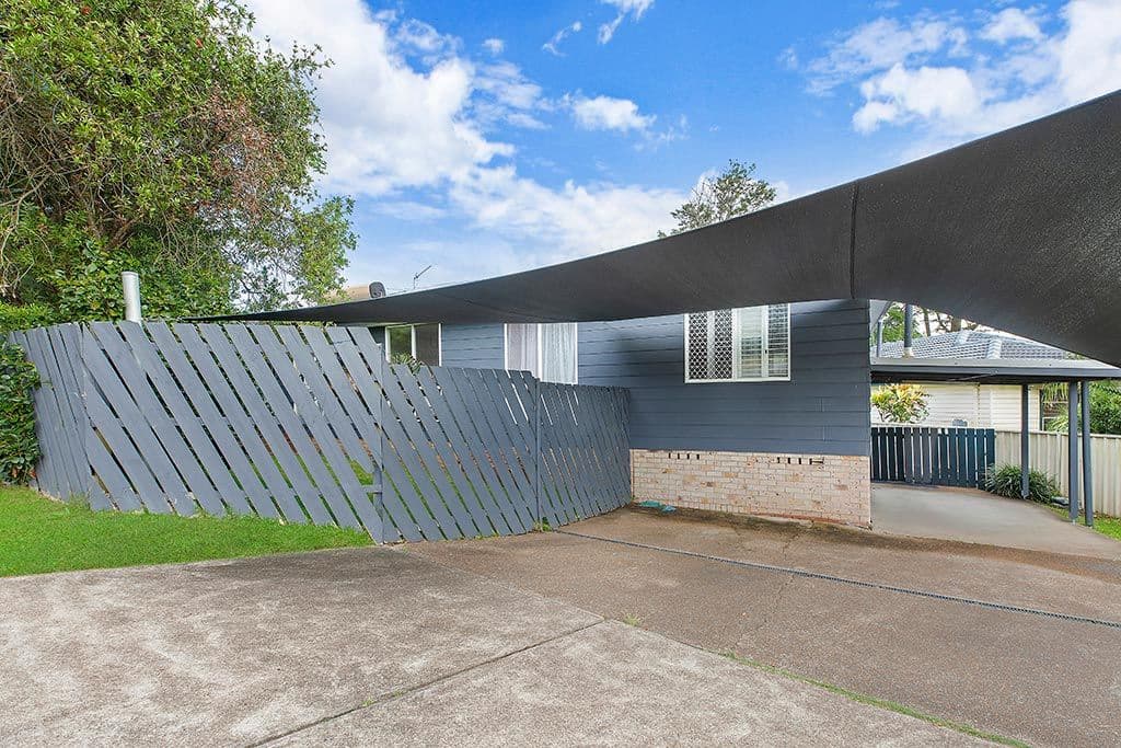 18 Macquarie Road, Fennell Bay NSW 2283, Fennell Bay - Thumbnail 2