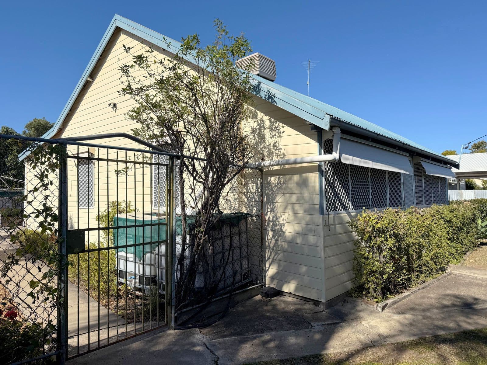 316 Morton Street, Moree NSW 2400, Moree - Thumbnail 2