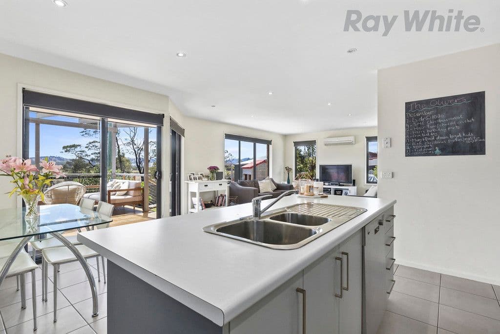 17 Pastoral Place, Sydenham VIC 3037, Sydenham - Thumbnail 4