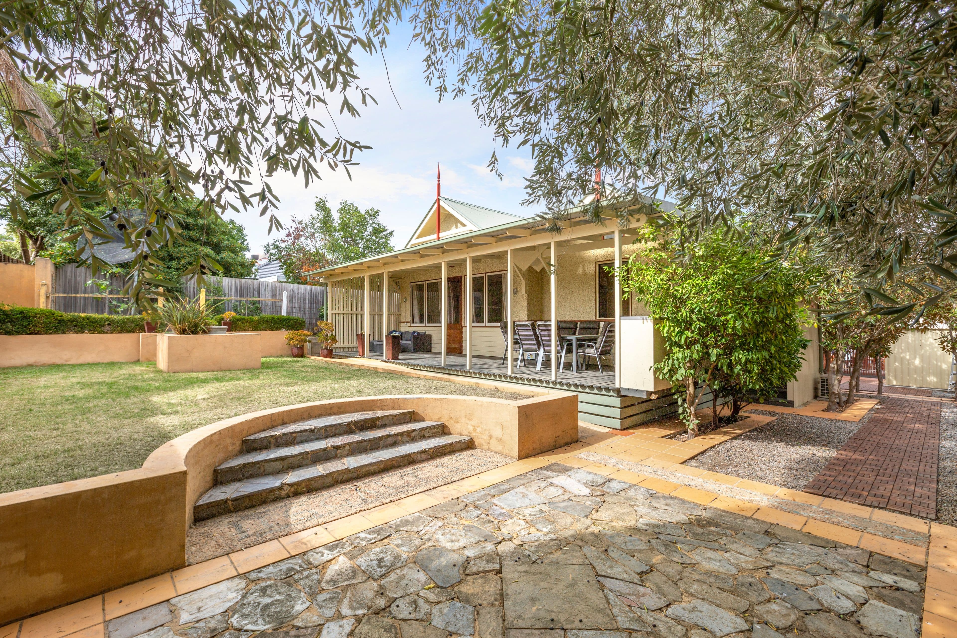 16 Galt Street, Box Hill North VIC 3129, Box Hill North - Thumbnail 6