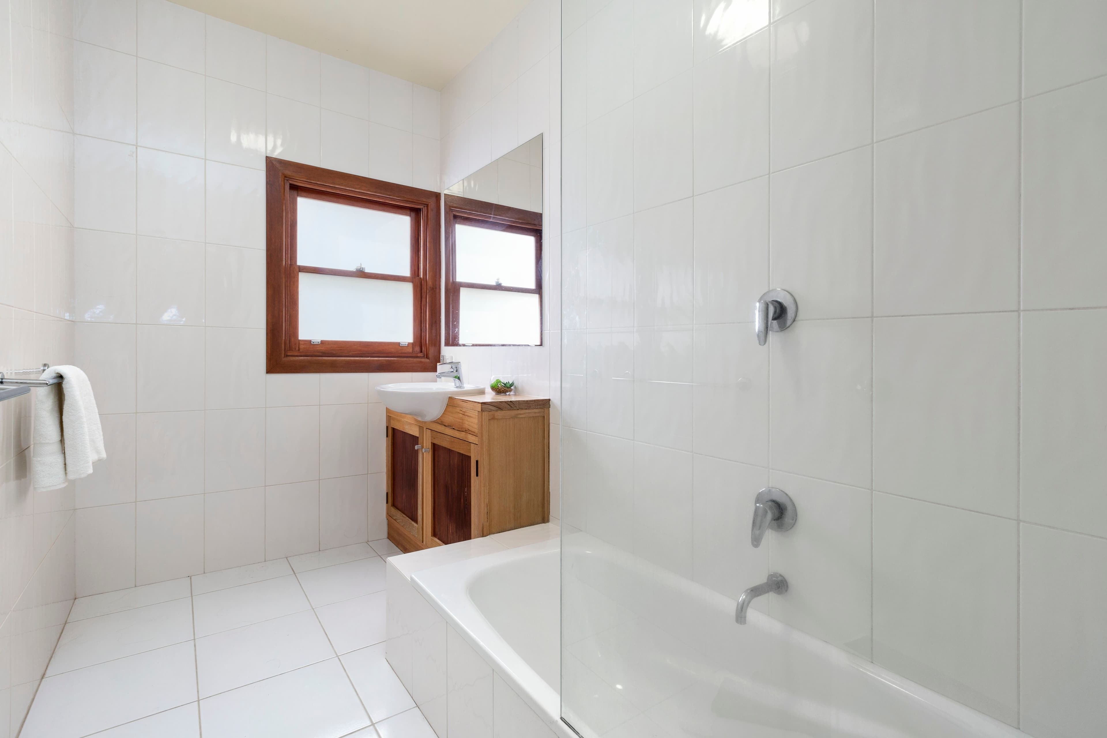 16 Galt Street, Box Hill North VIC 3129, Box Hill North - Thumbnail 7
