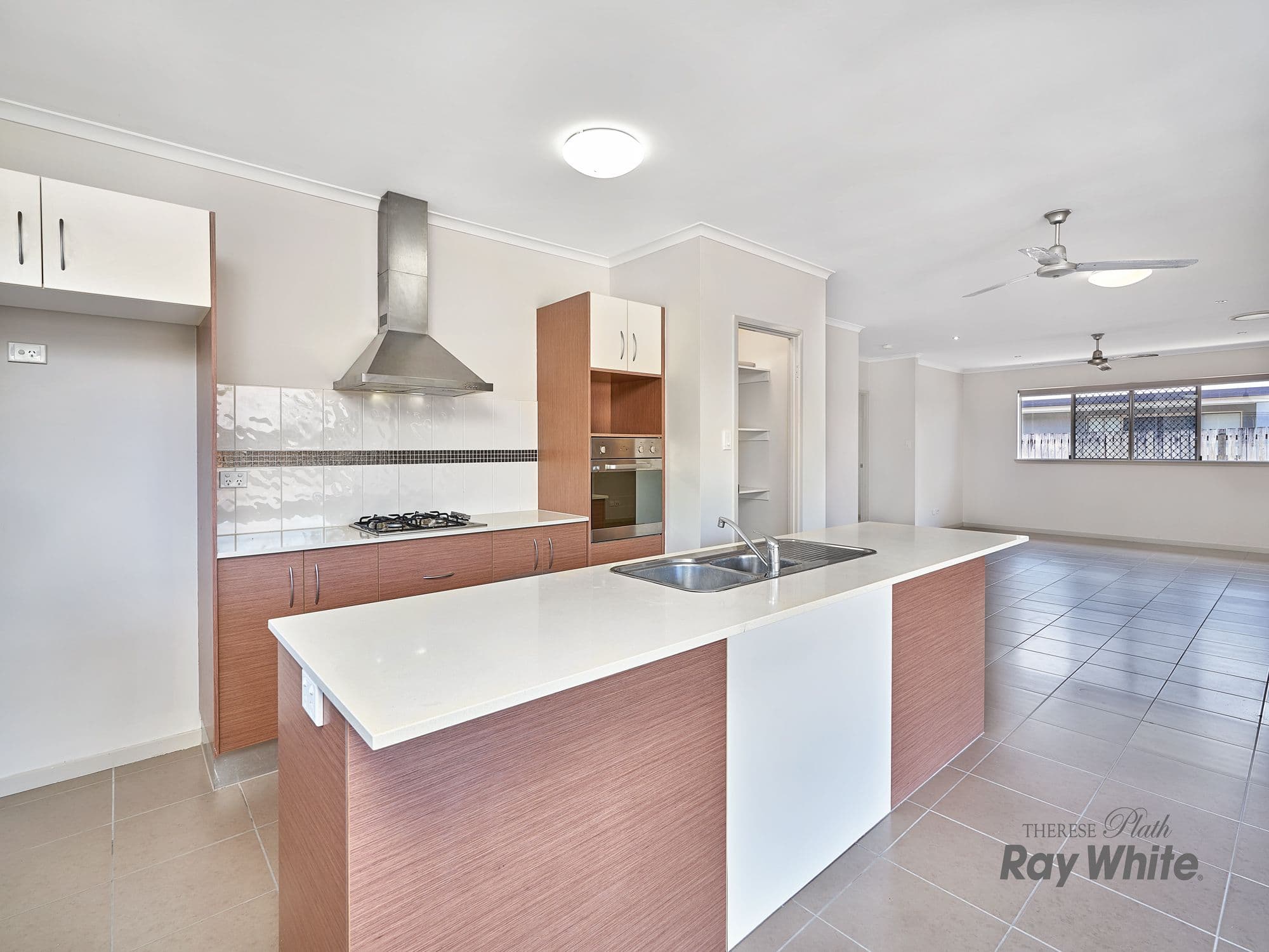 8 Mallory Close, Edmonton QLD 4869, Edmonton - Thumbnail 2