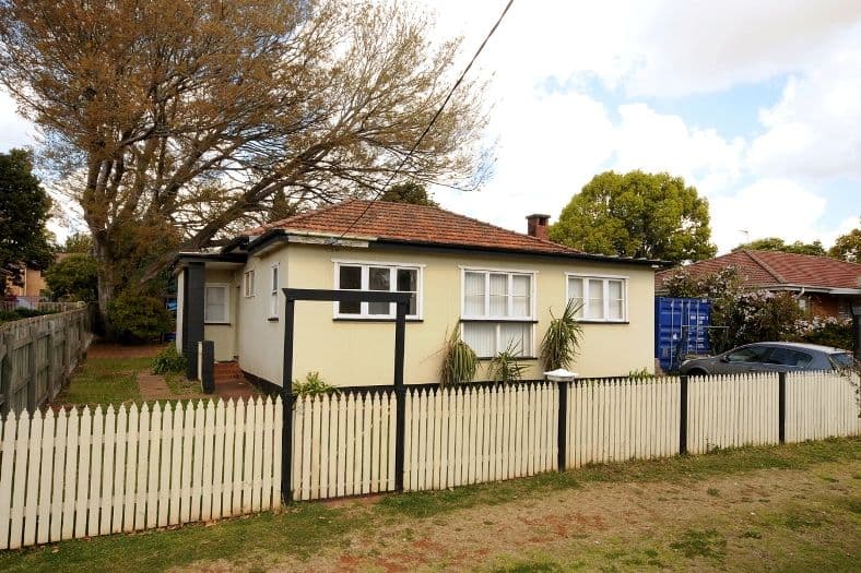 30 Garde Street, CENTENARY HEIGHTS QLD 4350, Centenary Heights - Image 1