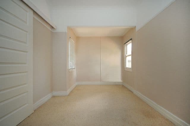 30 Garde Street, CENTENARY HEIGHTS QLD 4350, Centenary Heights - Thumbnail 6