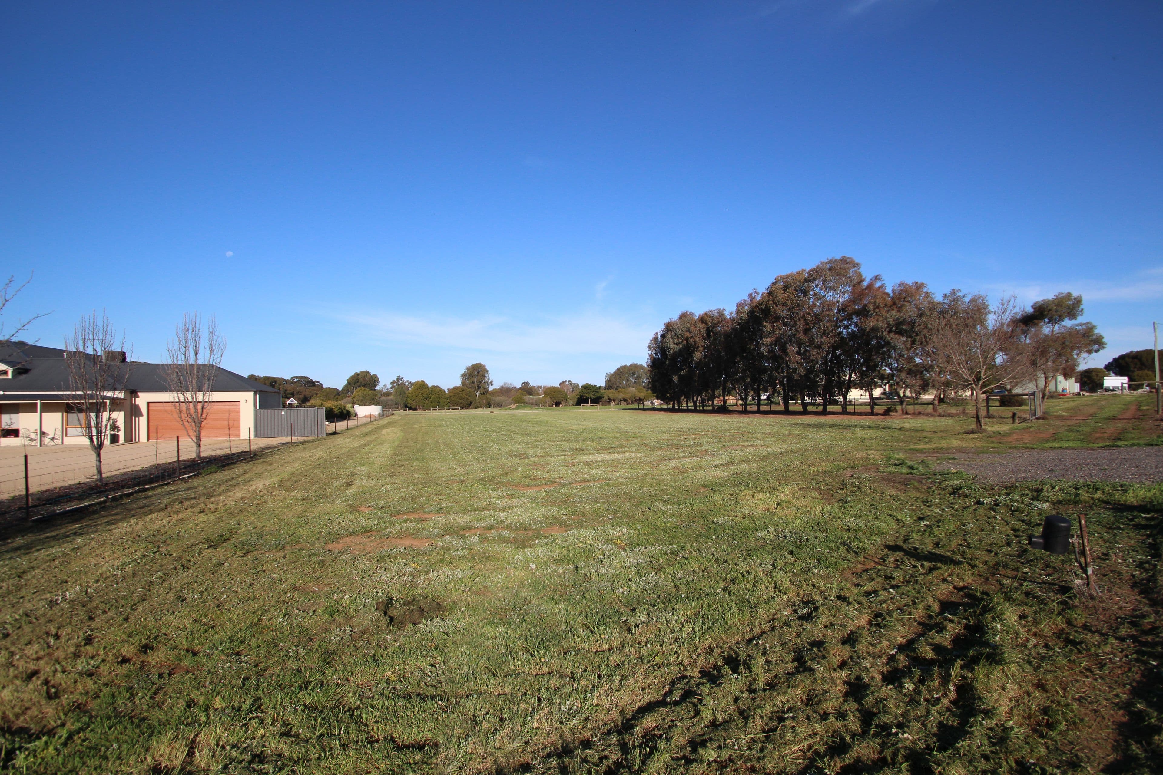 11 Franks Road, Barooga NSW 3644, Barooga - Thumbnail 2