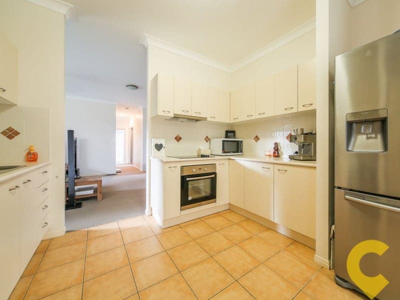 27 Bluetail Crescent, Upper Coomera - Thumbnail 4