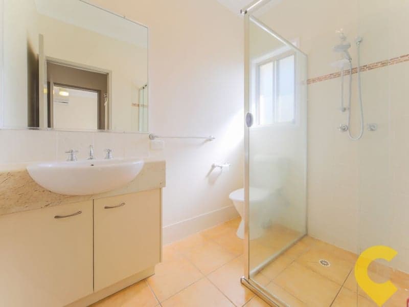 27 Bluetail Crescent, Upper Coomera - Thumbnail 6