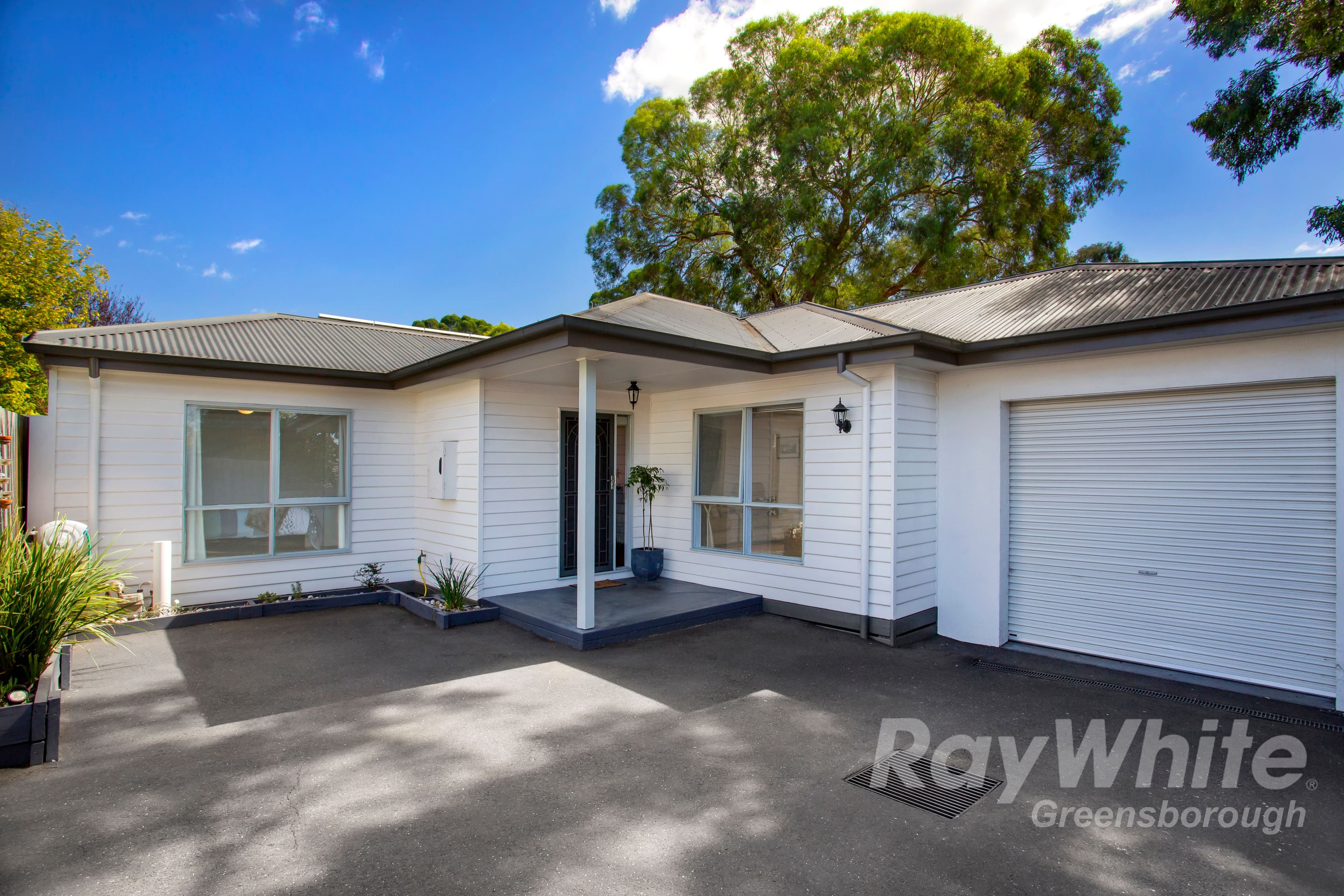 25 Parkview Avenue, Greensborough VIC 3088, Greensborough - Image 1