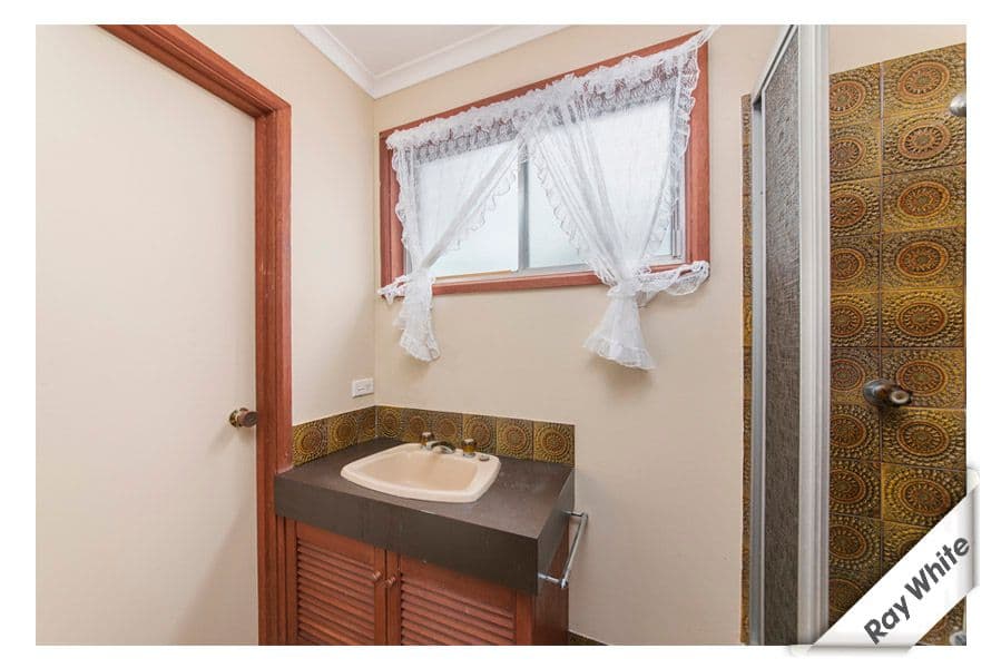 125 Fullagar Crescent, HIGGINS ACT 2615, Higgins - Thumbnail 2