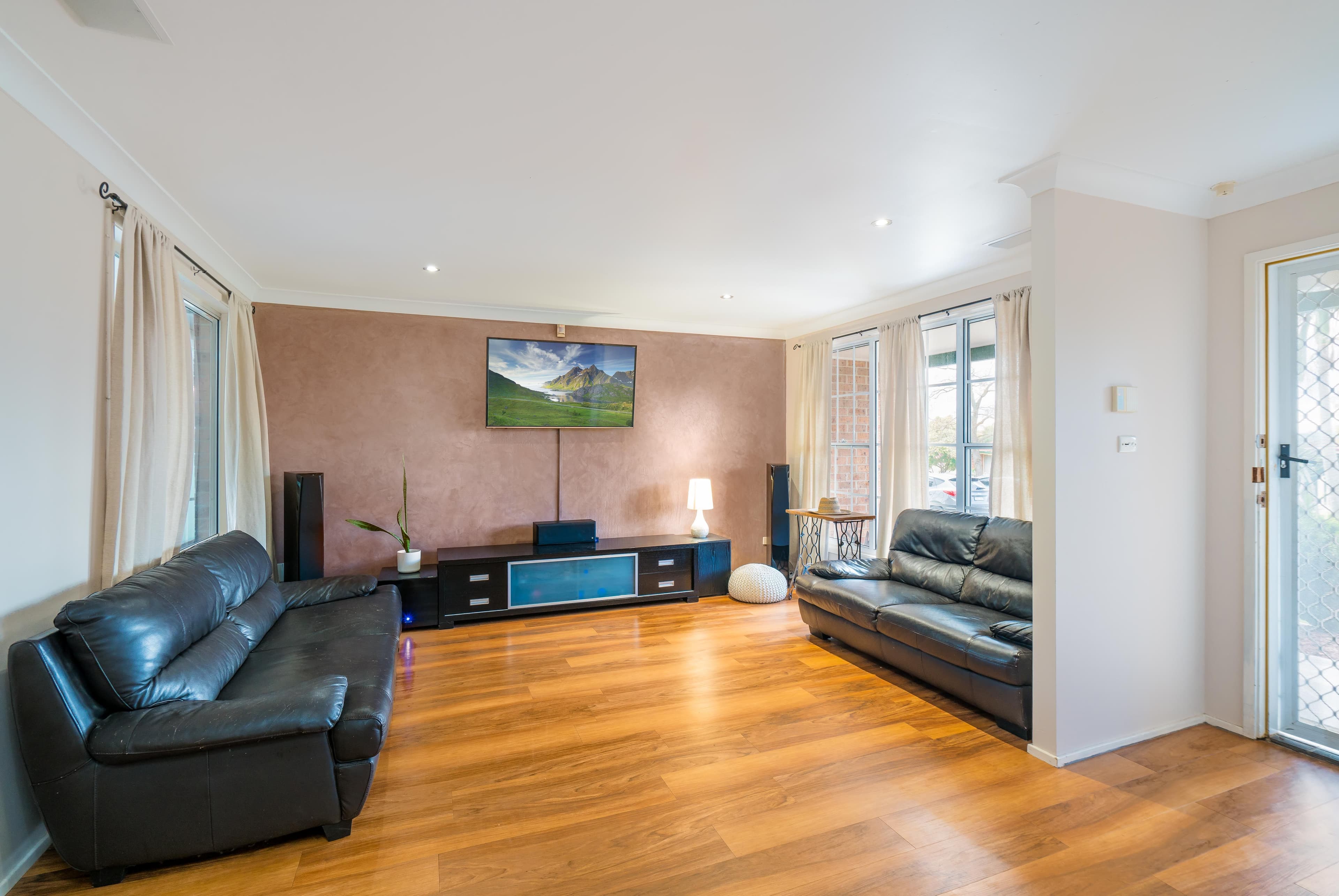 46 Melanie Street, Hassall Grove - Thumbnail 3