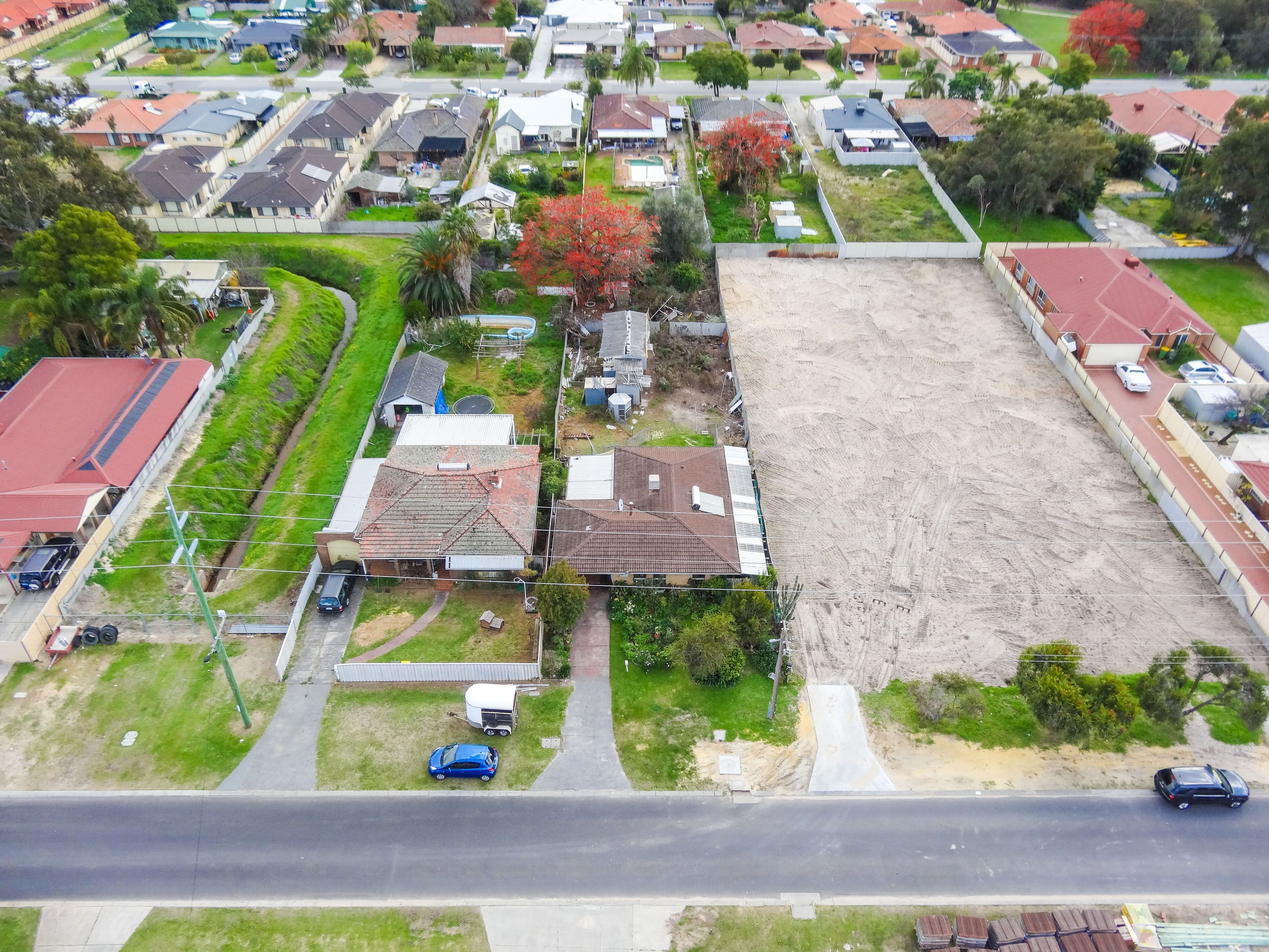 70 and 72 Gibbs Street, East Cannington WA 6107, East Cannington - Thumbnail 7
