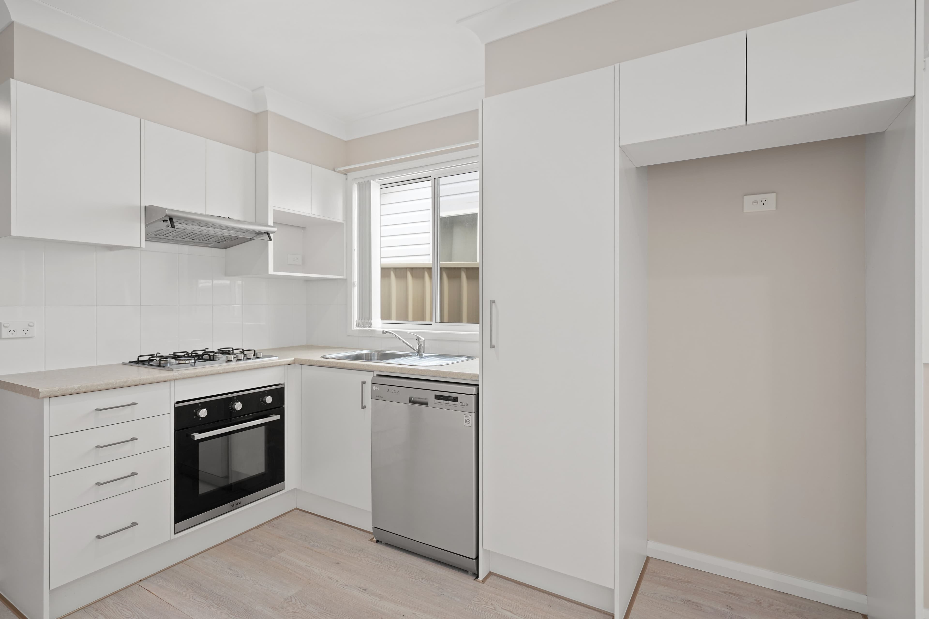 2 Marbarry Avenue, Kariong NSW 2250, Kariong - Thumbnail 3