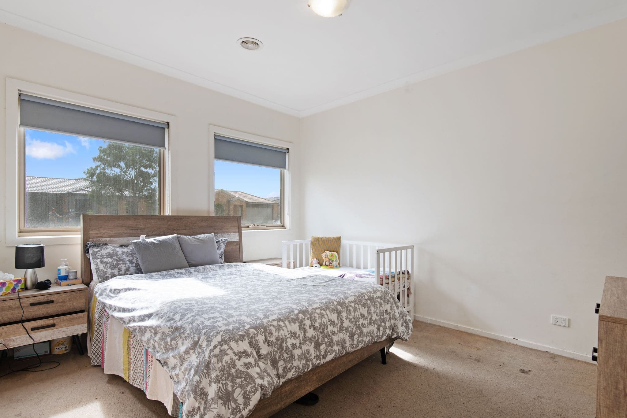 33 Barmera Way, Truganina VIC 3029, Truganina - Thumbnail 2