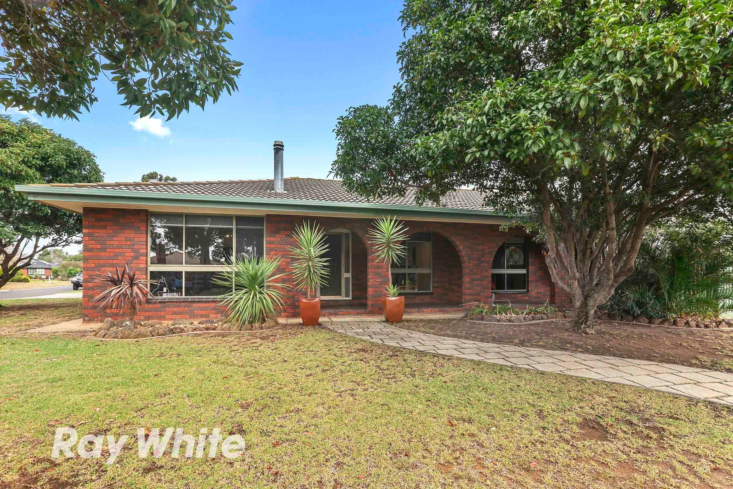 1 Currawong Court, Lara VIC 3212, Lara - Image 1