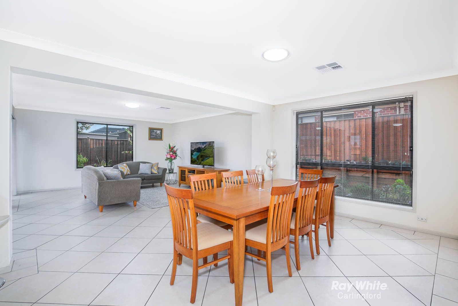 12 Palace Street, Kellyville Ridge - Thumbnail 2