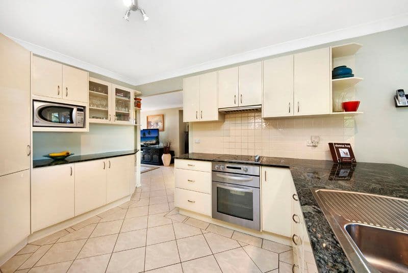 37 Banks Place, BARDEN RIDGE NSW 2234, Barden Ridge - Thumbnail 5