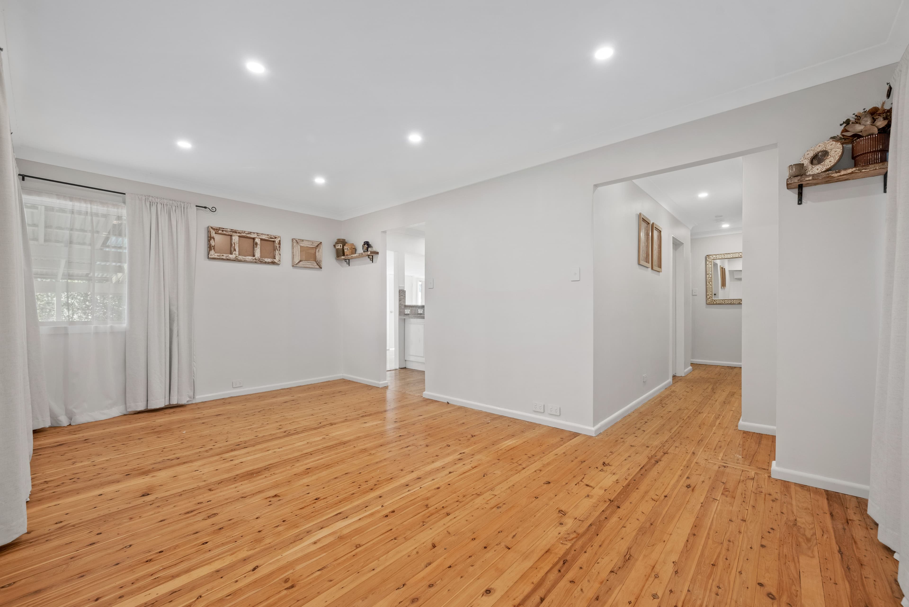 5 Campbellfield Avenue, Bradbury NSW 2560, Bradbury - Thumbnail 2