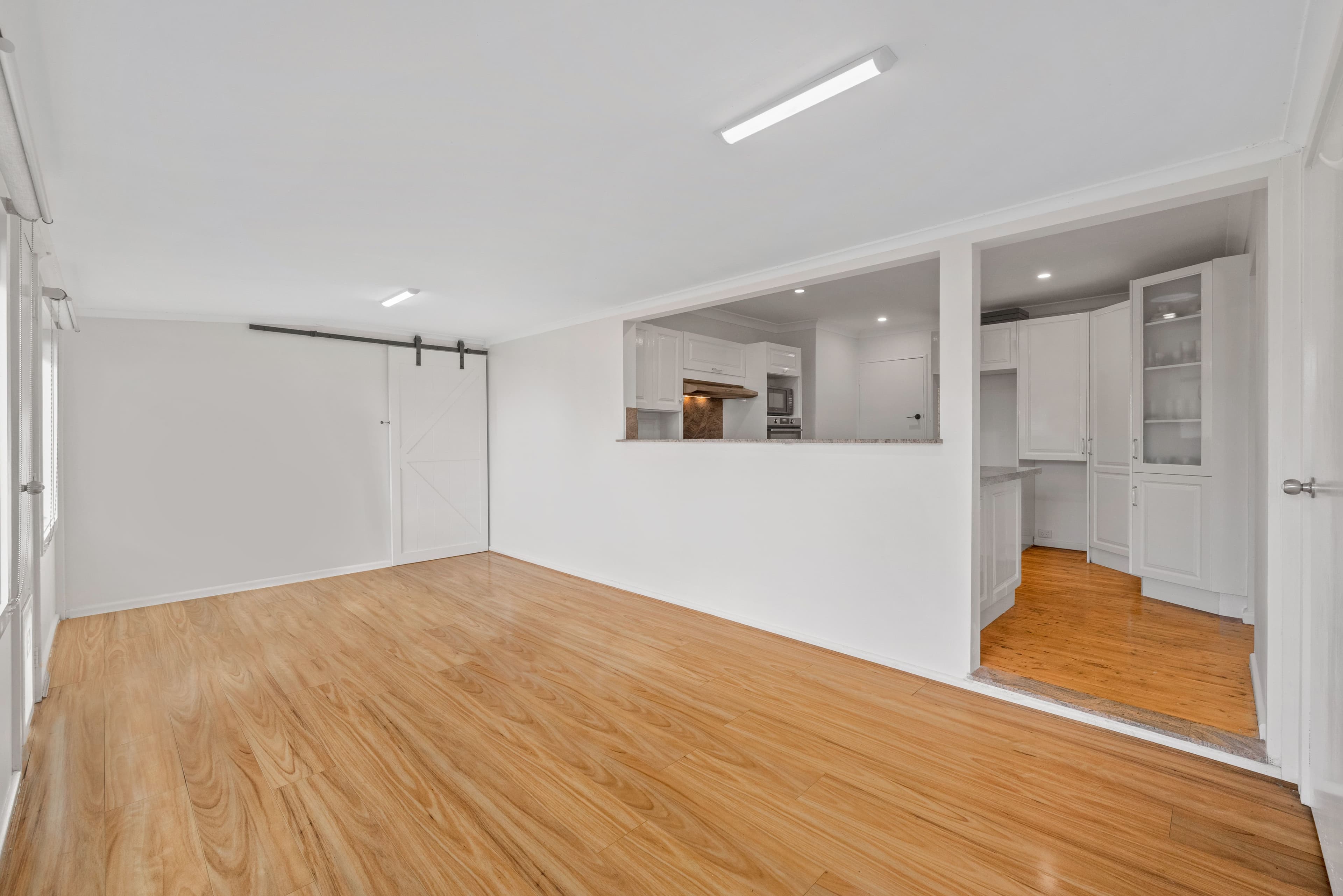 5 Campbellfield Avenue, Bradbury NSW 2560, Bradbury - Thumbnail 4