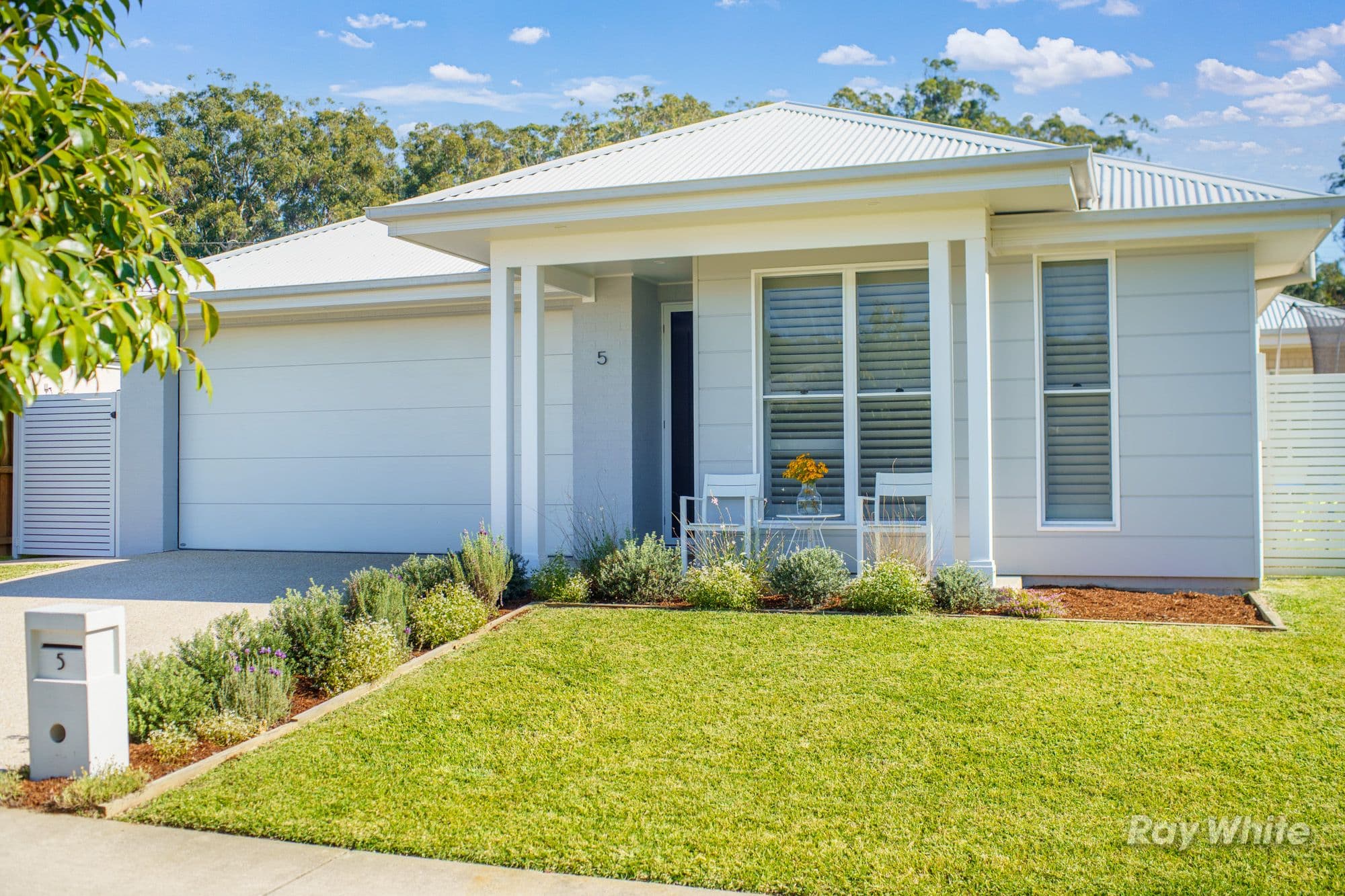 5 Water Vine Street, Sapphire Beach NSW 2450, Sapphire Beach - Image 1