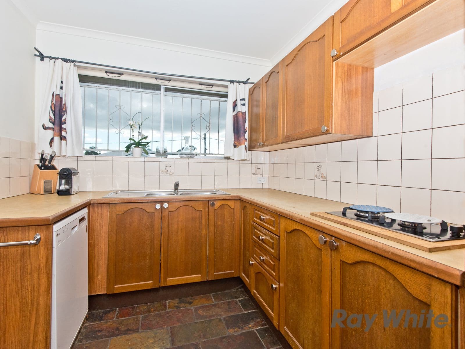 94 Boyd Road, Nundah QLD 4012, Nundah - Thumbnail 6
