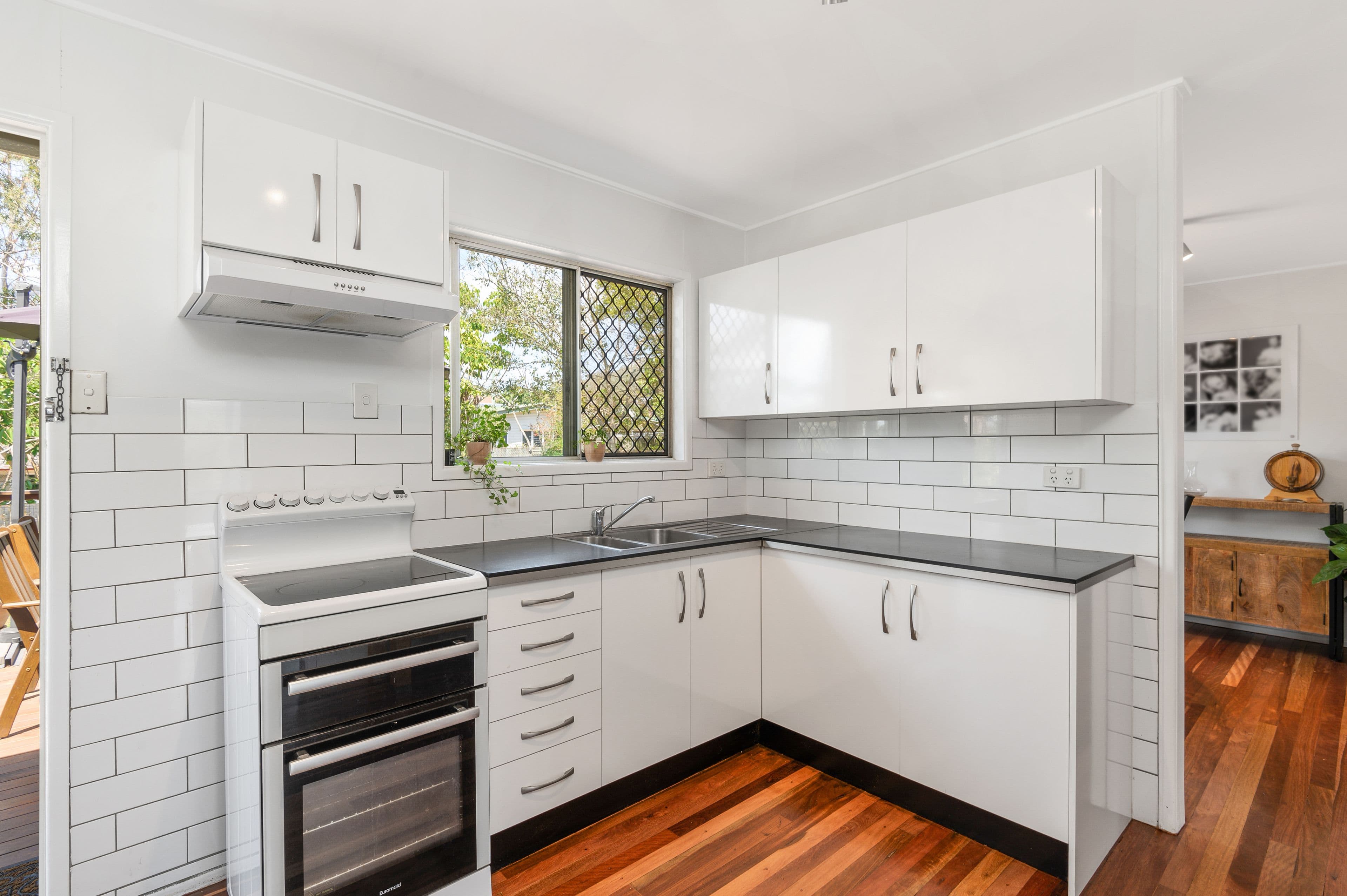 391 Nursery Road, Holland Park QLD 4121, Holland Park - Thumbnail 5