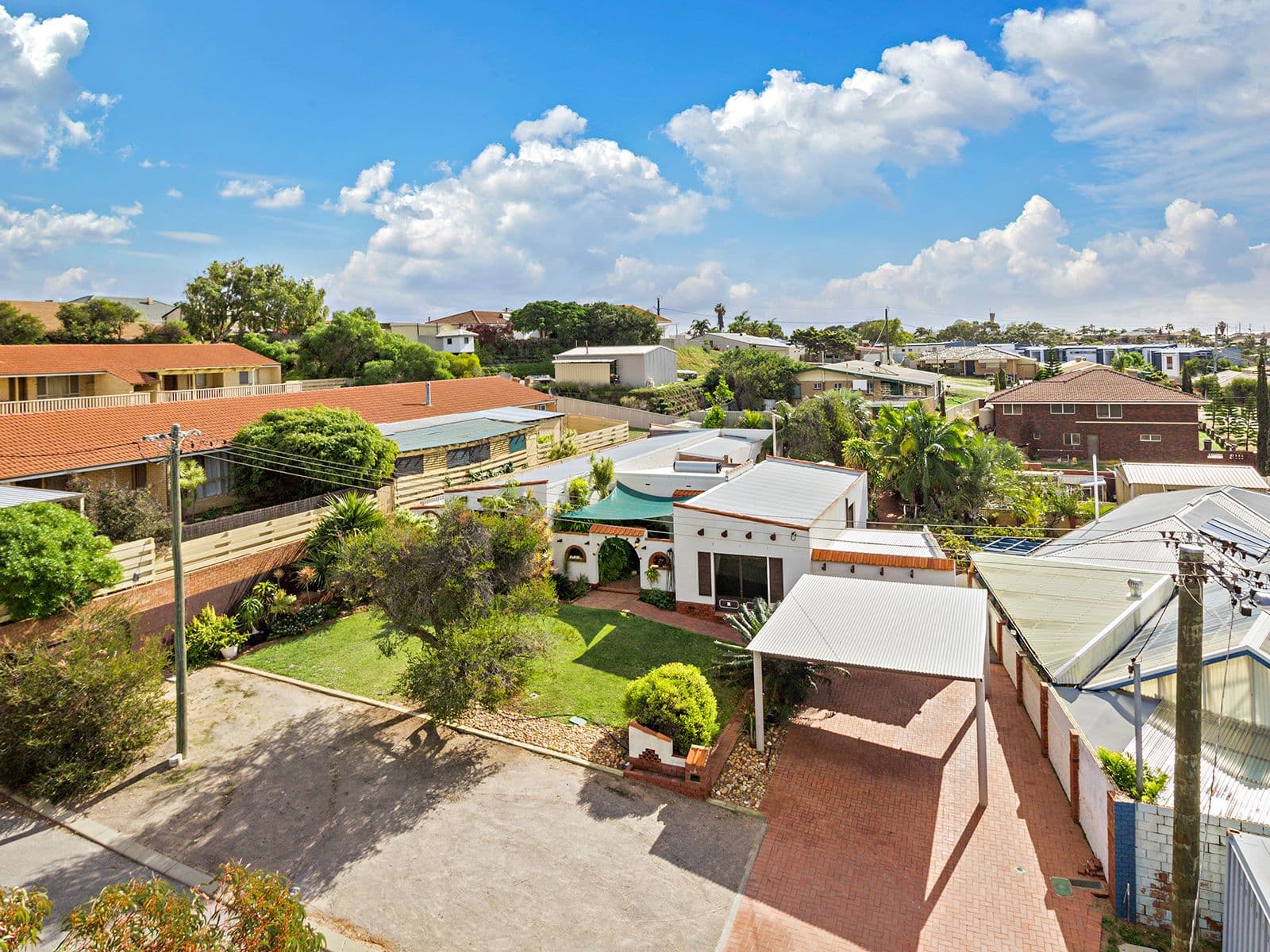 6 Eric Street, Geraldton WA 6530, Geraldton - Thumbnail 2